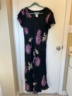 Jessica Howard Y2K Black Maxi Dress with Purple Floral Print